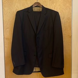 IZOD Mens Suit (Size: 46L / Pants 40x32) - Black/Brown w/ brown/tan stripes.